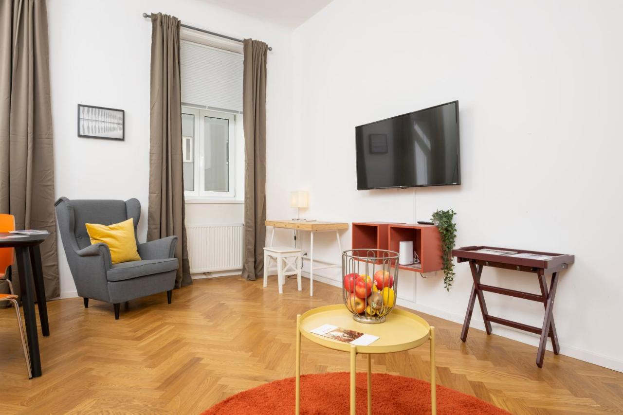 Luxury Suites Liechtenstein Відень Екстер'єр фото